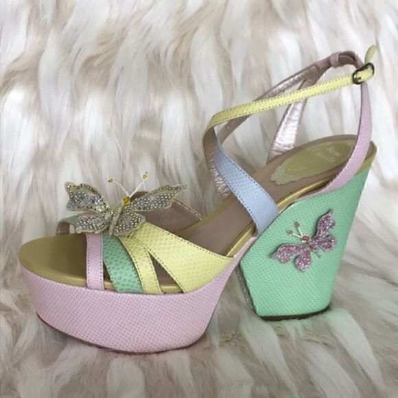 RENE‎ CAOVILLA Heels - Picture 3 of 8